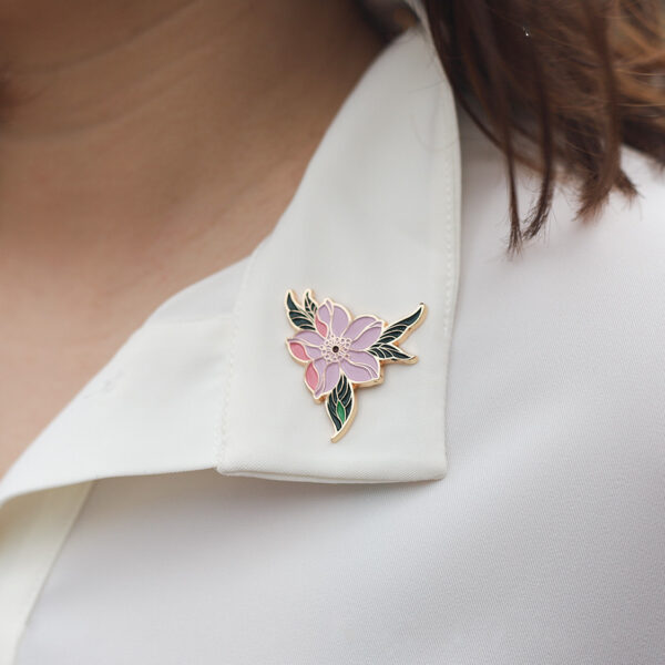 Lovely National Style Small Fresh Enamel High-end Simple Female Brooch Personality Original Cherry Blossom Brooch - Image 3