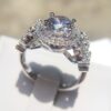 Stylish temperament zircon engagement ring - Image 3