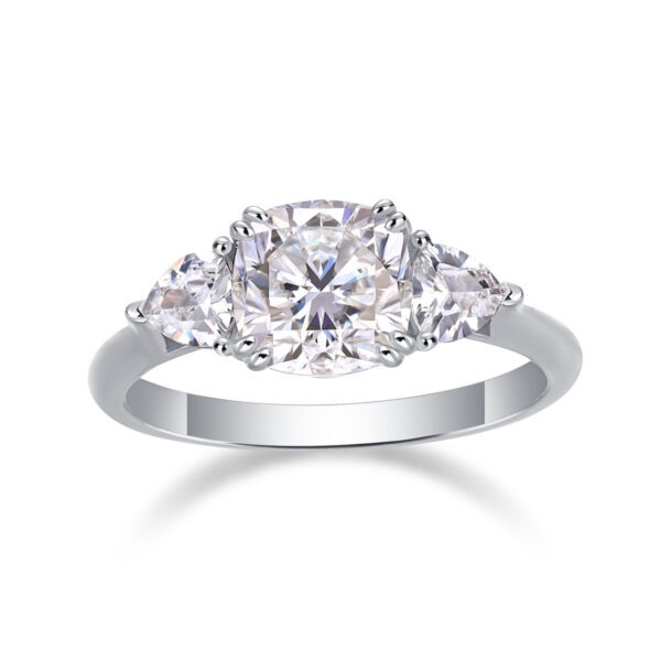 Luxury Fashion Large Diamond Wedding Ring With Moissanite Silver Ring - Image 3