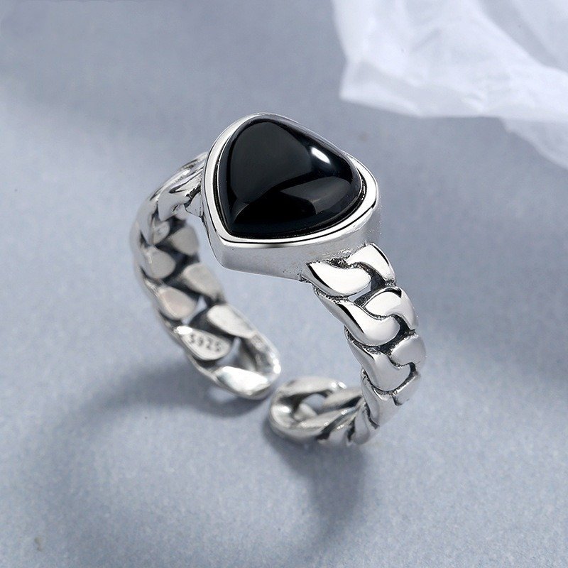 925 Sterling Silver Love Heart Black Agate Ring - Image 3