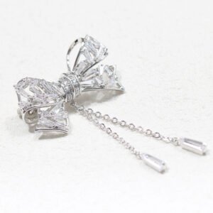 Inlaid Bowknot Tassel Temperament Simple Women's Corsage Brooch
