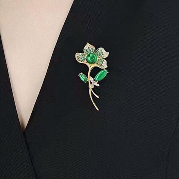 Fashion Green Flower Brooch