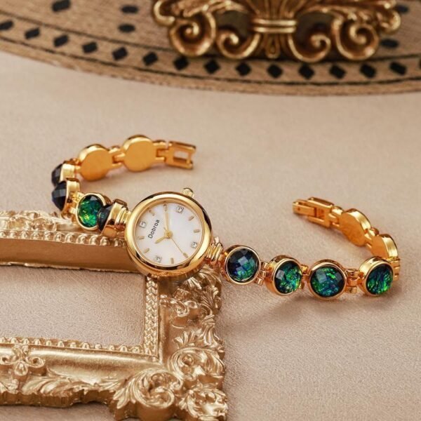 New Style Luxury Pearl Womens Watch