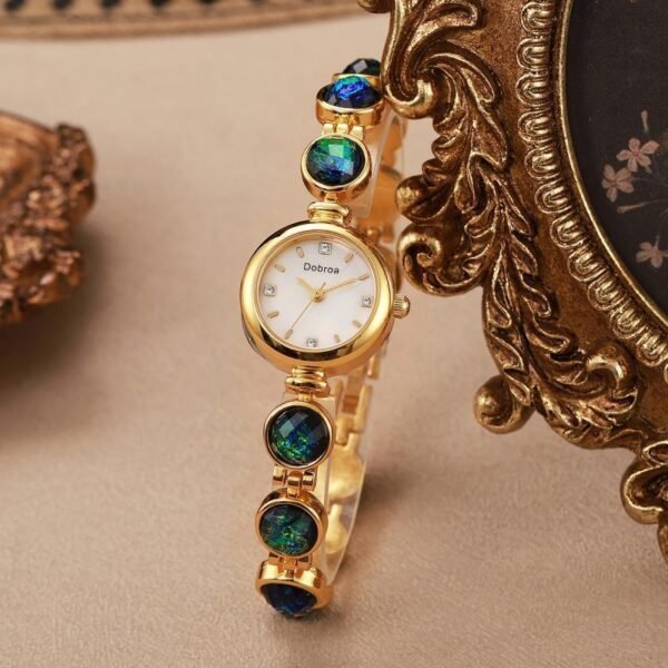 New Style Luxury Pearl Womens Watch