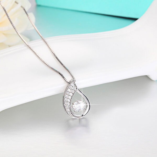 S925 Sterling Silver Beating Heart Necklace