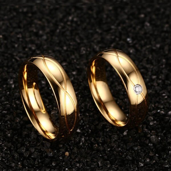1622190846693.jpg 18K stainless steel couple rings with zircon