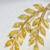 1730792676292431872.jpg High-grade Leaf Pearl Brooch For Women