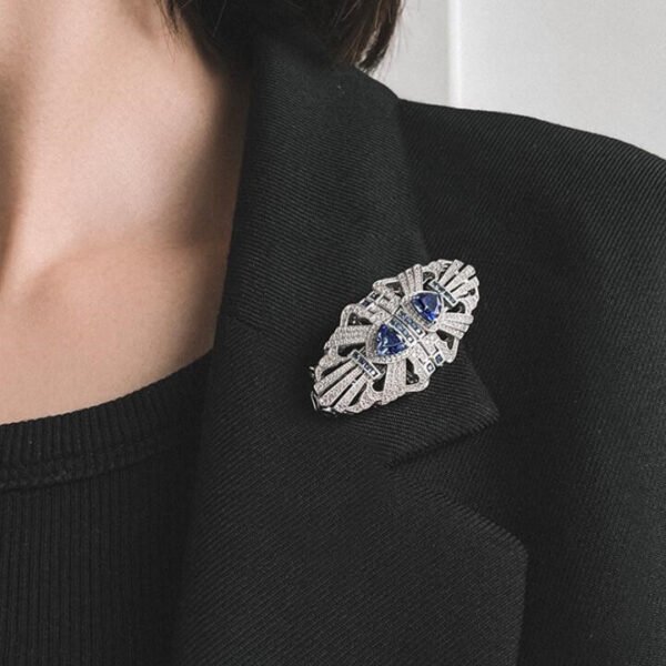 1d6f2b15-1bfd-4db5-9e5c-de677c57fe3a.jpg Tansang Blue 925 Sterling Silver Brooch