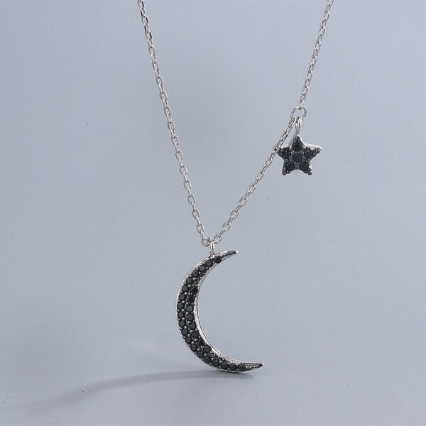 23558695-4020-4862-9bbc-24a64688214c.jpg Retro Star Moon Net Red Ins Clavicle Chain Necklace