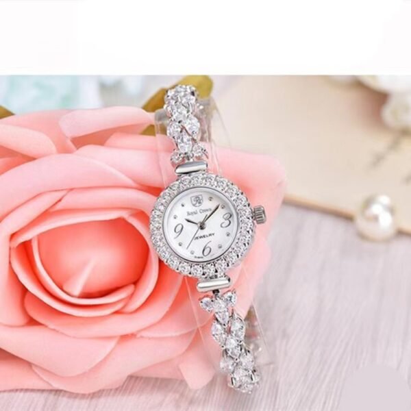 24b26c01-0fbb-4be3-a4d6-776bab7d74bb.jpg Diamond Bracelet Quartz Women's Watch