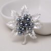6c25acb1-129a-4770-b810-ef9c8920e11a.jpg Leaves Matte Brooch Pearl Fashion Retro Rhinestone Pin