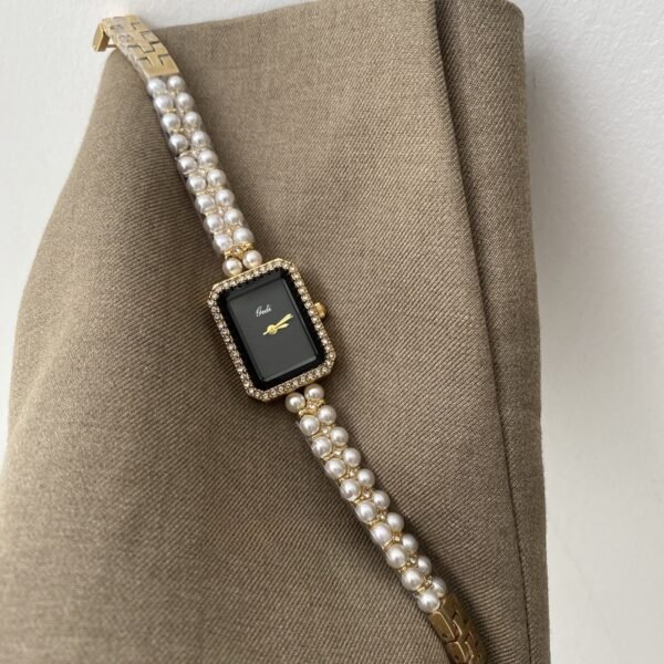 6c41e02a-af07-455f-8212-c9b8cdcf15d8.jpg Black Square Pearl Bracelet Diamond Quartz Watch