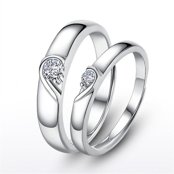 79cd3ea3-b961-42c9-9910-127556b219e5.jpg Silver heart diamond ring