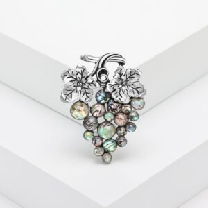 Fashion Creative Alloy Grape Brooch
