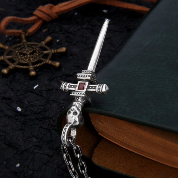 7f2ea11c-f9d6-40bd-996f-bccbd6a95cfc.jpg S925 Sterling Silver Skull Knight Sword Cross Pendant