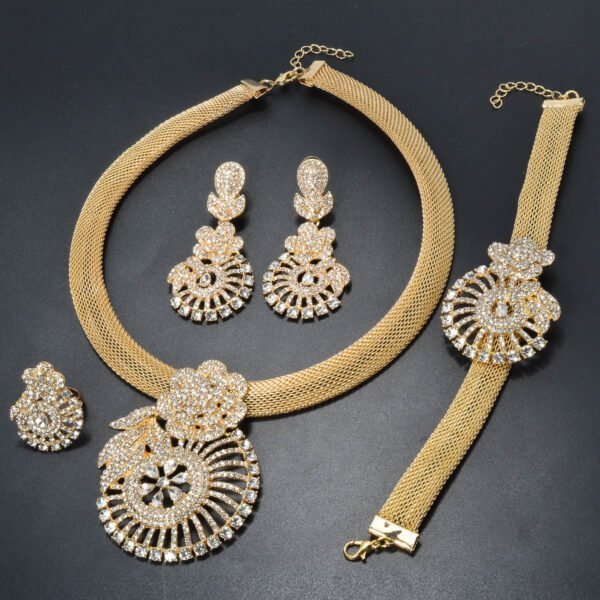 Fan-shaped Flower Gold Diamonds Set