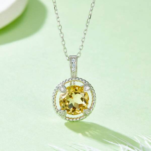 8384be6e-98fa-43eb-9a0c-98277522b7cd.jpeg S925 Sterling Silver Necklace