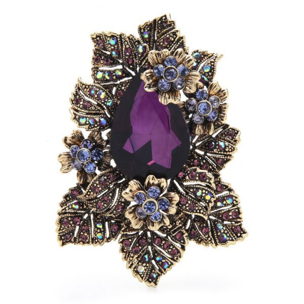 8db2c739-1b33-4199-b3b5-e57049f43372.jpg Crystal Glass French Flower Jacket Pin