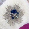 a70634d5-433a-4a0f-a73d-7c4b2dd2add0.jpg Women's Fashionable Airy Faux Gemstone Brooch