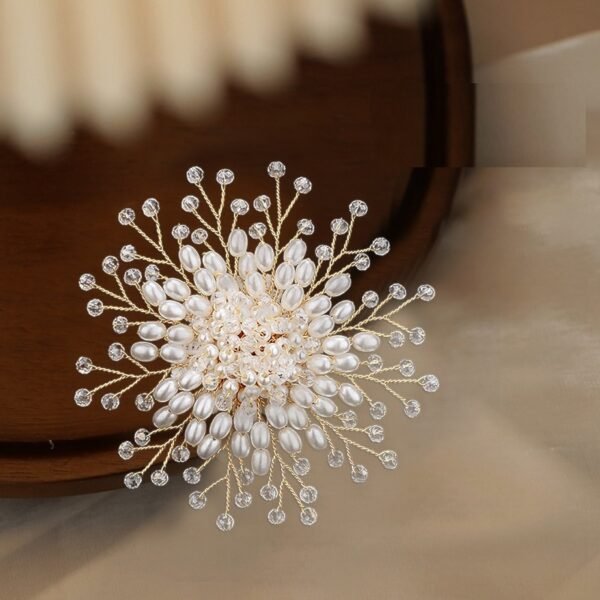 Elegant Snowflake Pearl Brooch