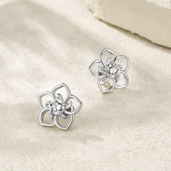 S925 Sterling Silver Abstract Flower Stud Earrings