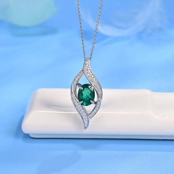 S925 Sterling Silver Lab-Grown Emerald Necklace