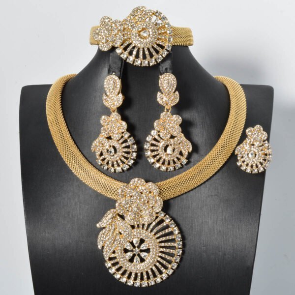 Fan-shaped Flower Gold Diamonds Set
