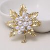 df21d7c1-ebd4-4656-a1f5-4cb998d4f5ff.jpg Leaves Matte Brooch Pearl Fashion Retro Rhinestone Pin