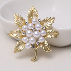 Leaves Matte Brooch Pearl Fashion Retro Rhinestone Pin