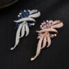 e0626f93-cedd-4134-8456-4ff53d82092d.jpg European And American High-grade Large Pin Brooch