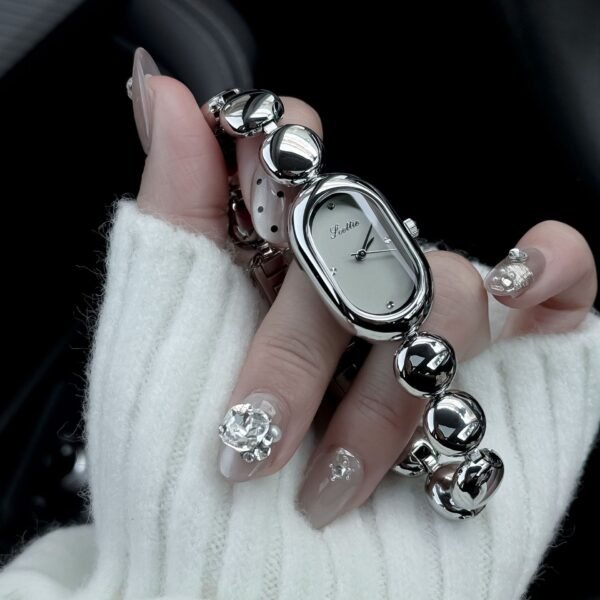 e7589c42-7a4b-4642-9b44-302228efad60.jpg Elegant Oval Women's Watch Bracelet