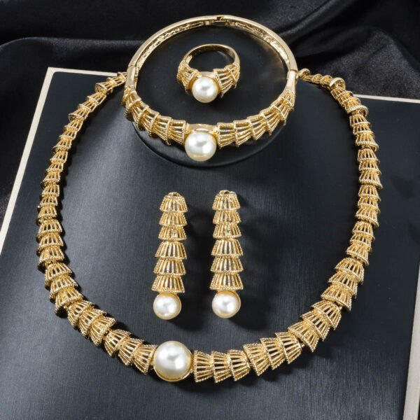 Vintage Gold Pearl Jewelry 4 Pieces Set