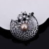 f06829bd-0d73-4e4a-ac0c-7d0b9c2575bc.jpg Popular Rhinestone Pearl Brooch