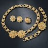 f36d6991-a082-4d2f-8800-d29a058fce0d.jpg Floral Jewelry Adorned With Diamonds