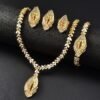 f6638234-8db1-4f11-a445-939d6d3720e1 Middle Eastern-style Bridal Jewelry Set