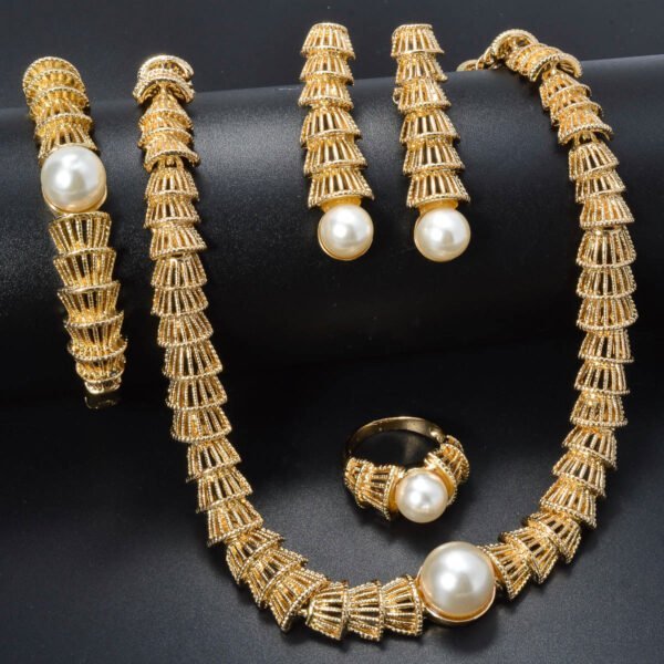 Vintage Gold Pearl Jewelry 4 Pieces Set