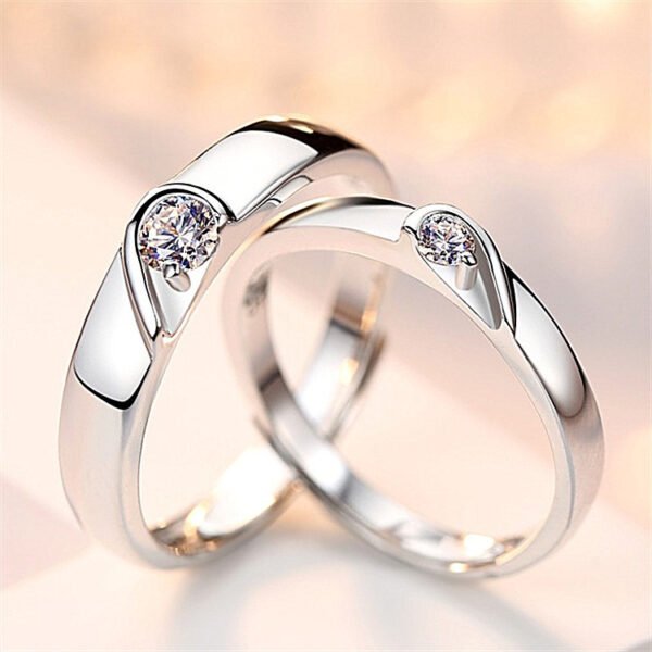 fe4965e9-0d7d-4210-b5ed-54f521fe95f5.jpg Silver heart diamond ring