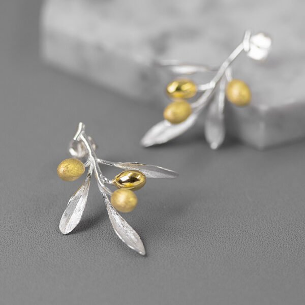 56d90423-2b21-444b-b378-64423af500f1.jpg Sterling Silver Olive Branch Stud Earrings